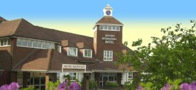 Potters International Hotel,  Aldershot